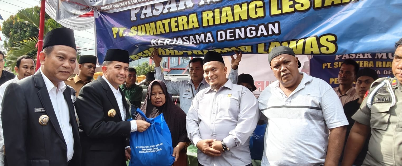 Perayaan HUT Ke-17 Palas, PT SSL Dan SRL Gelar Pasar Murah