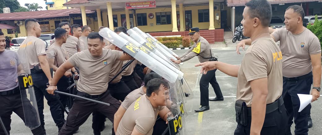 Polres P. Siantar Latihan Dalmas Kesiapan Pilkada 2024