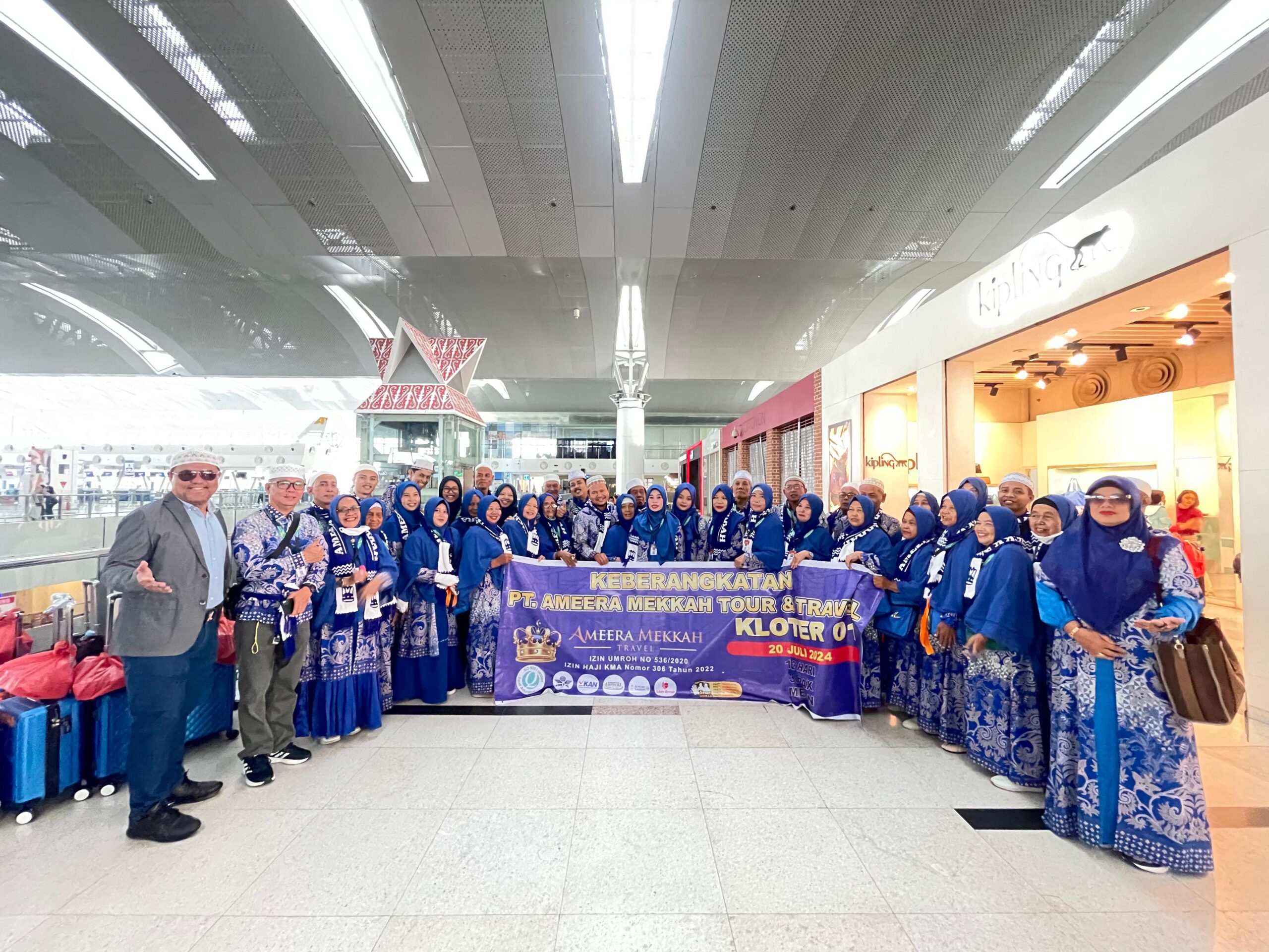 Pasca Musim Haji 2024 Ameera Mekkah Berangkatkan 38 Jemaah Umrah Kloter 1