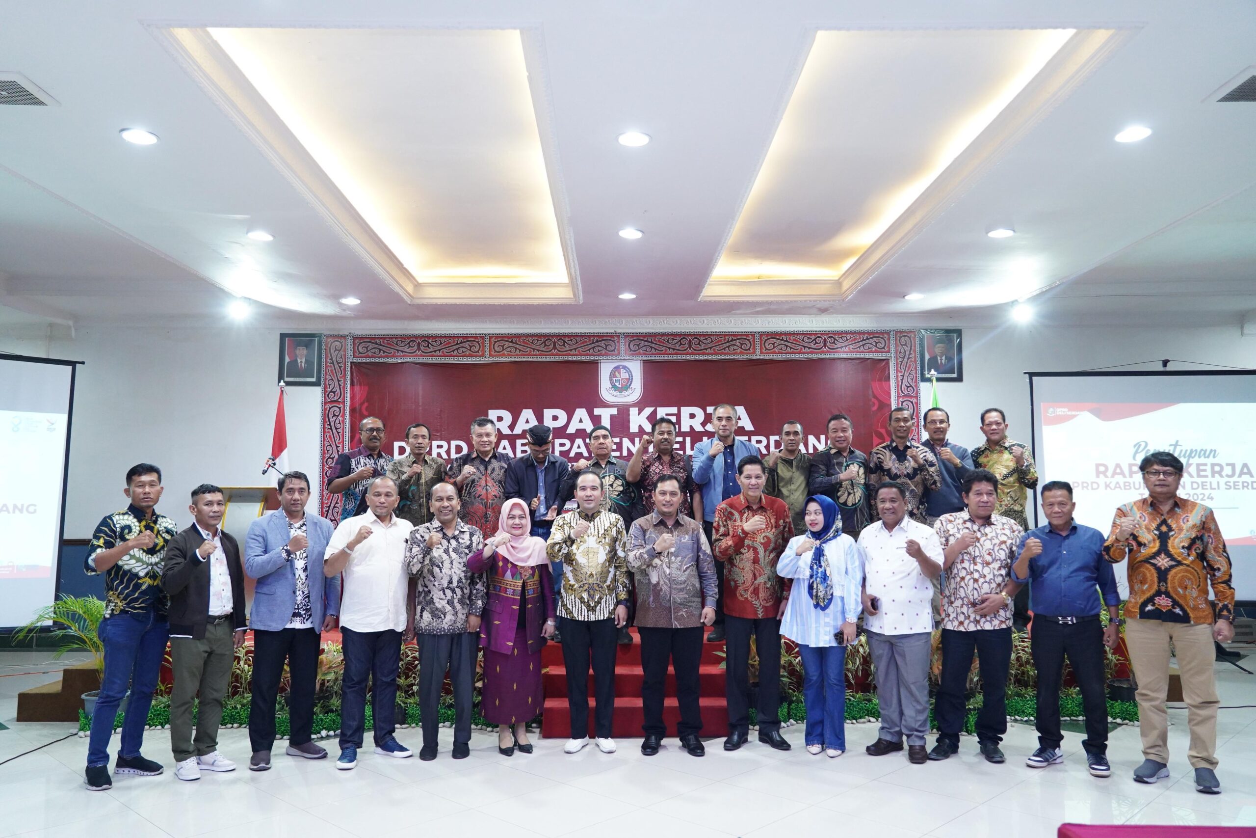 Raker Terakhir DPRD Deliserdang 2019-2024, Zakky Shahri Kenang Kebersamaan