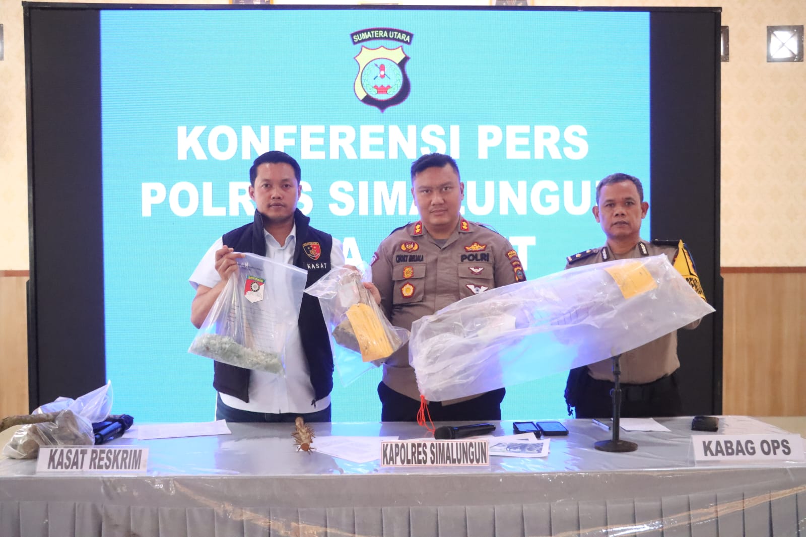 Kapolres Simalungun Ungkap Pelaku Pengrusakan Dan Penganiayaan Di Camp RND