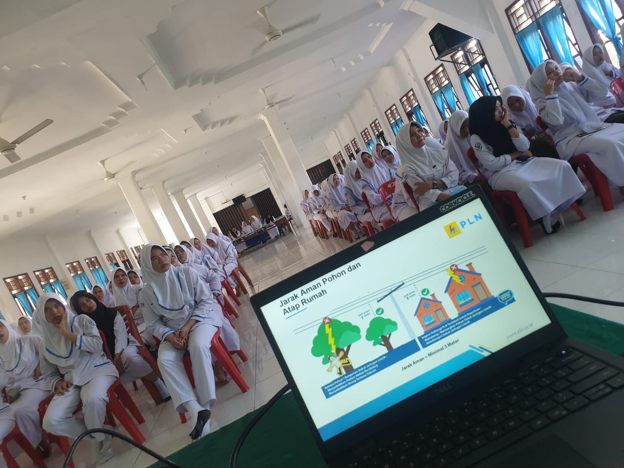 Peringati Hari Anak Nasional, PLN Sosialisasikan Manfaat Dan Bahaya Listrik Bagi Pelajar