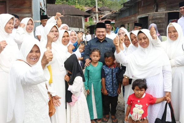 Terkait Keberlanjutan Pembangunan, Dolly Pasaribu Sampaikan 3 Hal Untuk Masyarakat Tapsel