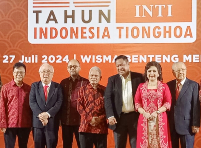 Bacagub Barry Simorangkir Hadiri 25 Tahun Perhimpunan Indonesia Tionghoa