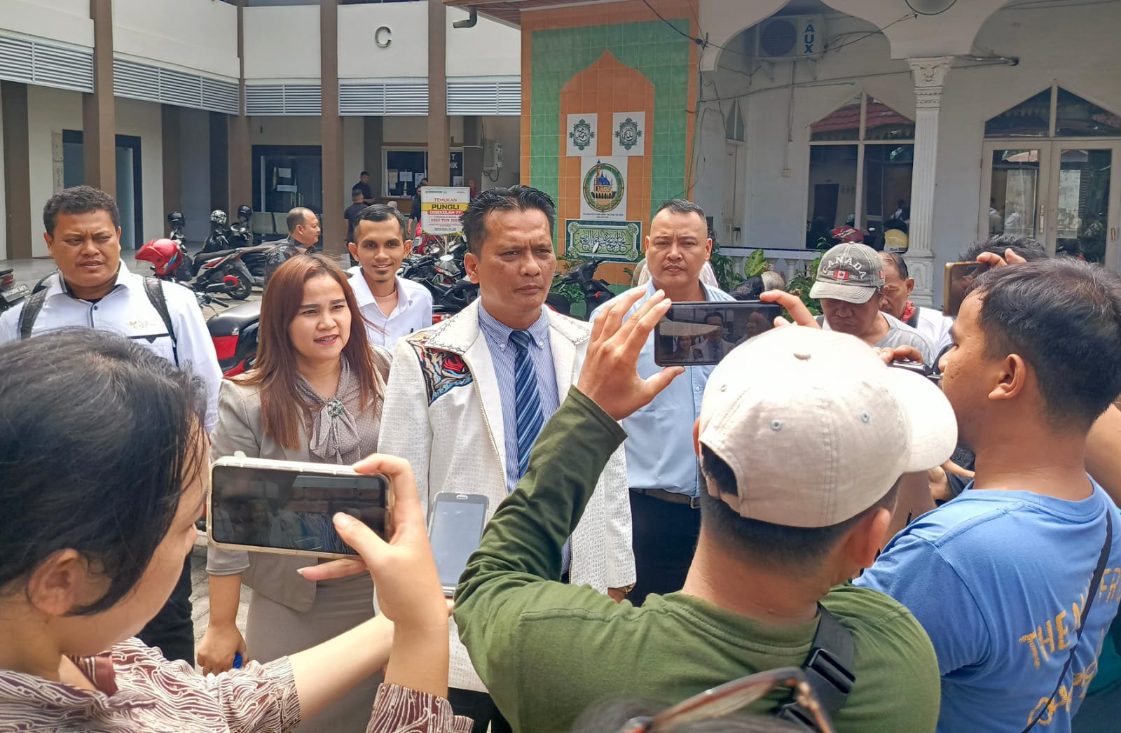 Pengacara Ungkap Kejanggalan Dalam Mediasi