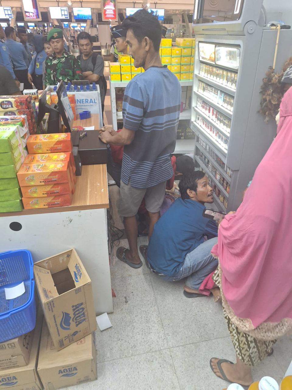 Heboh, Seorang Karyawan Toko Oleh-oleh Sumatera Meninggal Di KNIA