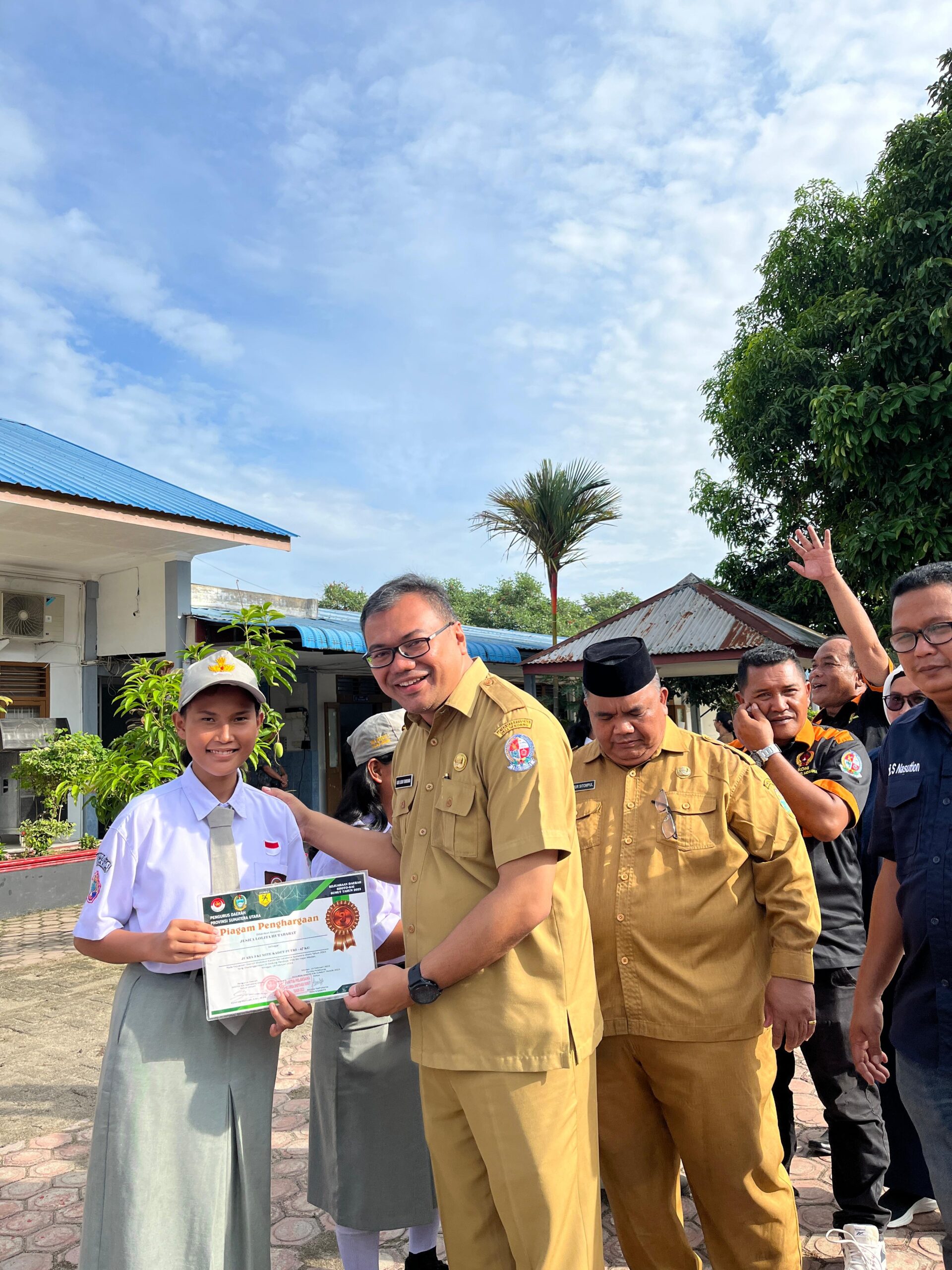 Ketum KONI Deliserdang Ajak Pelajar SMAN 1 Tanjungmorawa Meriahkan PON XXI