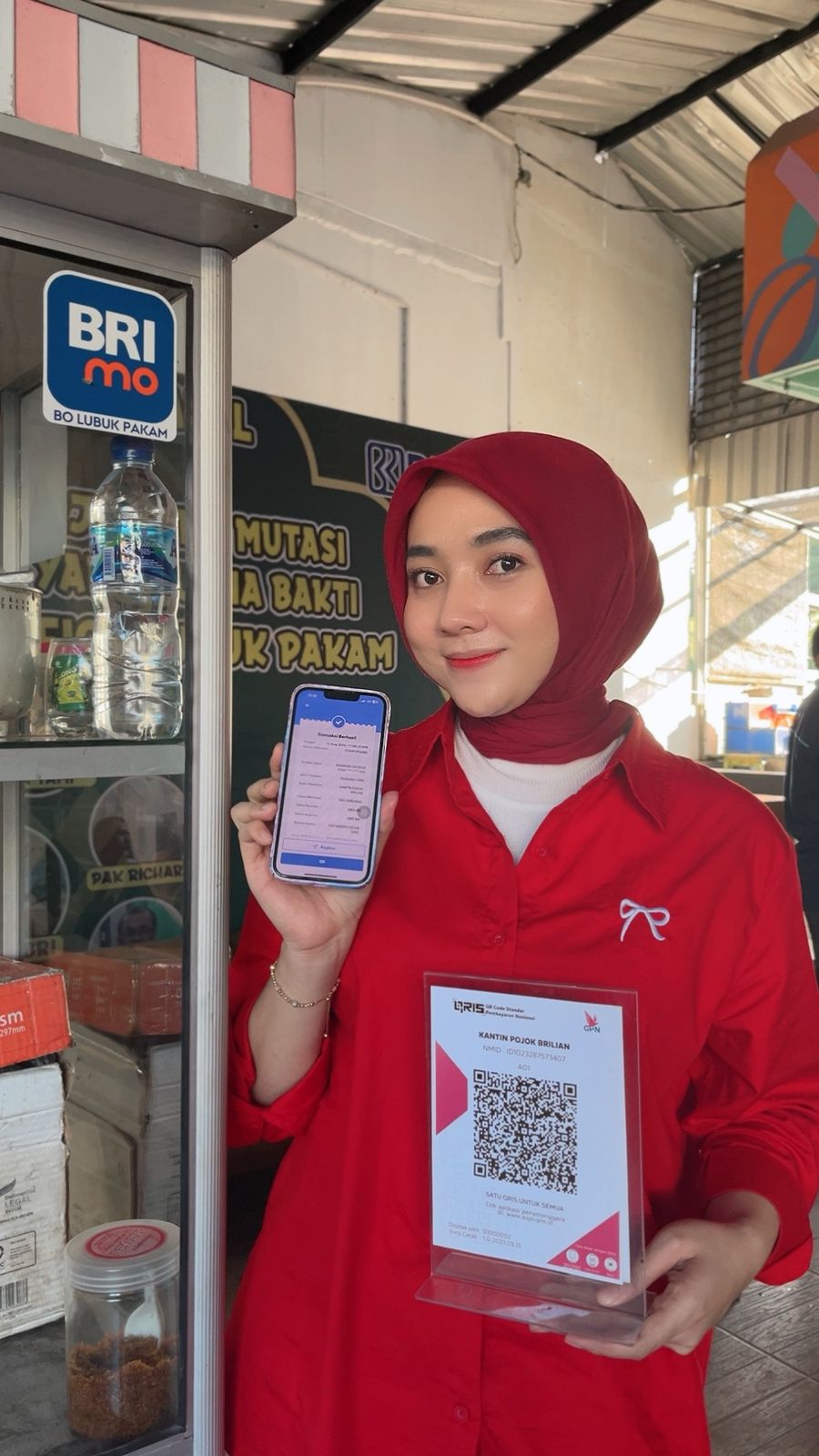BRI Lubukpakam Perkenalkan Pembuatan QRIS Lewat BRI Merchant