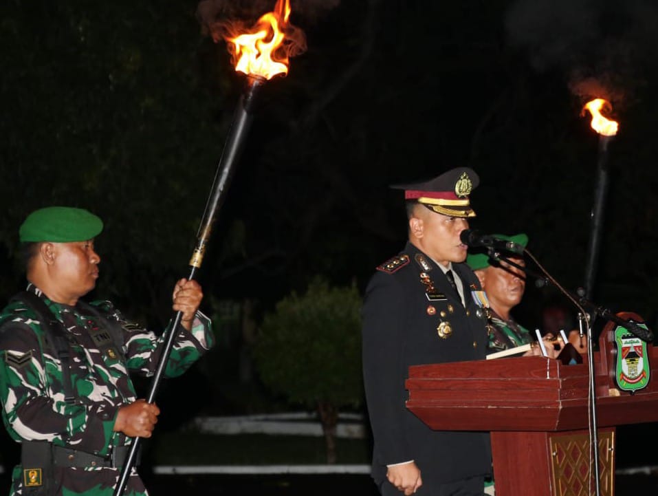 Kapolres P. Siantar Pimpin Upacara Kehormatan Dan Renungan Suci Di TMP