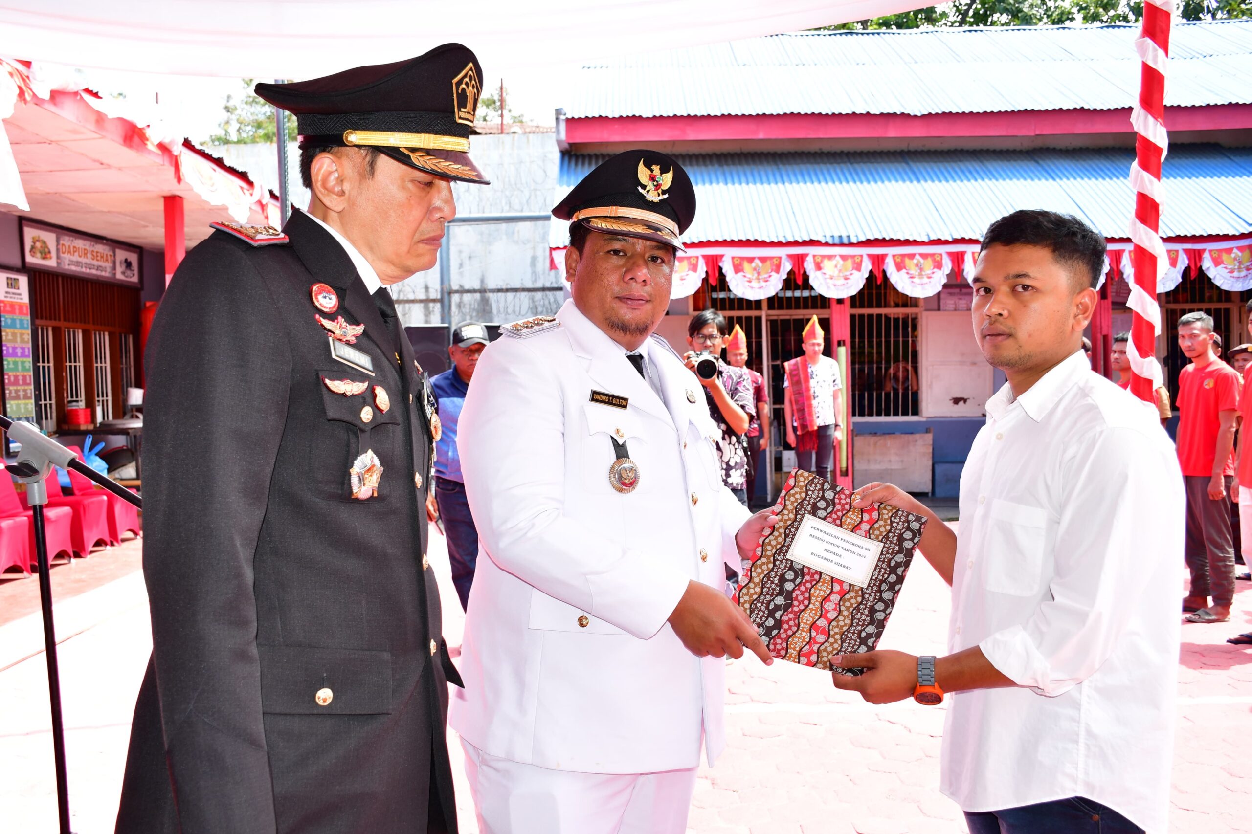 HUT Ke-79 RI, 103 Napi Pangururan Terima Remisi