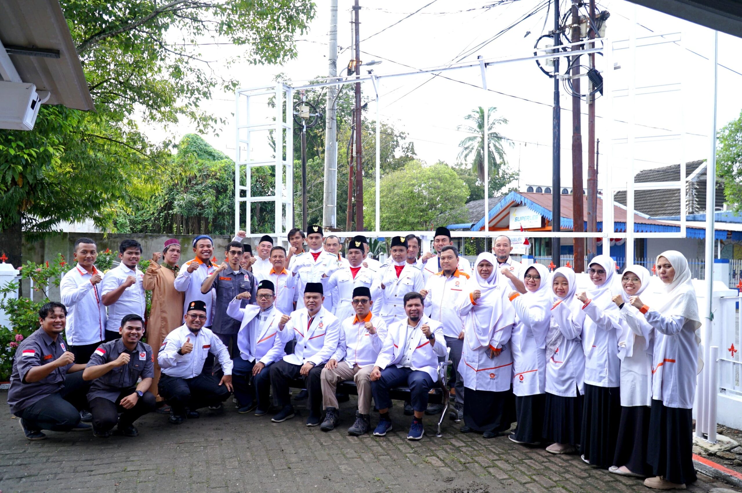 Gelar Upacara HUT Ke-79 RI, PKS Medan Ajak Seluruh Komponen Bangsa Ambil Peran Layani Rakyat