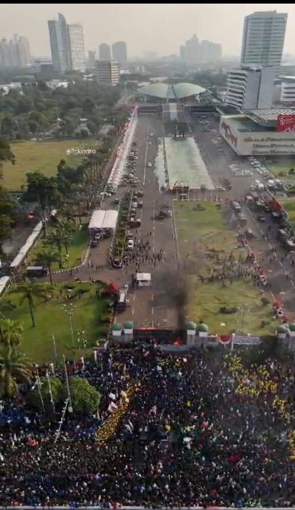 DPR Batal Revisi UU Pilkada, Putusan MK Berlaku