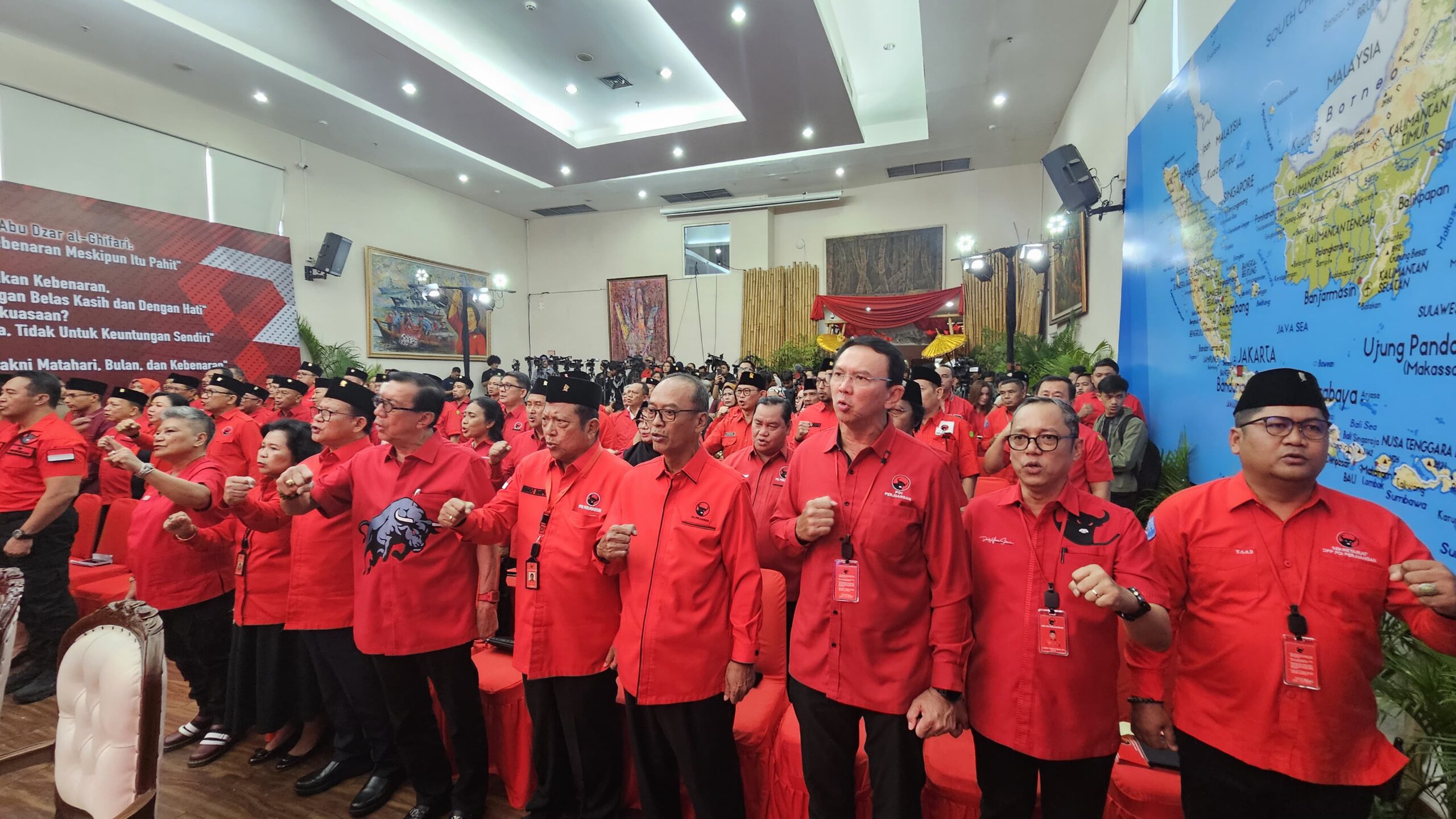 Anies Datangi Kantor DPP PDIP, Ini Kata Djarot