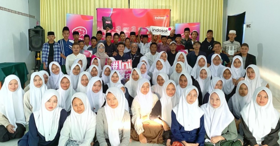 Tri Persembahkan Paket Kuota Internet Kepada Para Santri