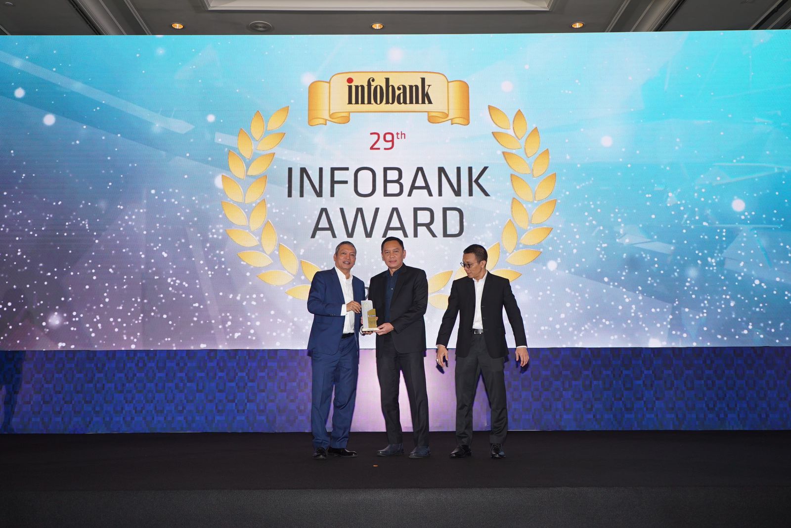 Bank Mestika Raih 2 Penghargaan