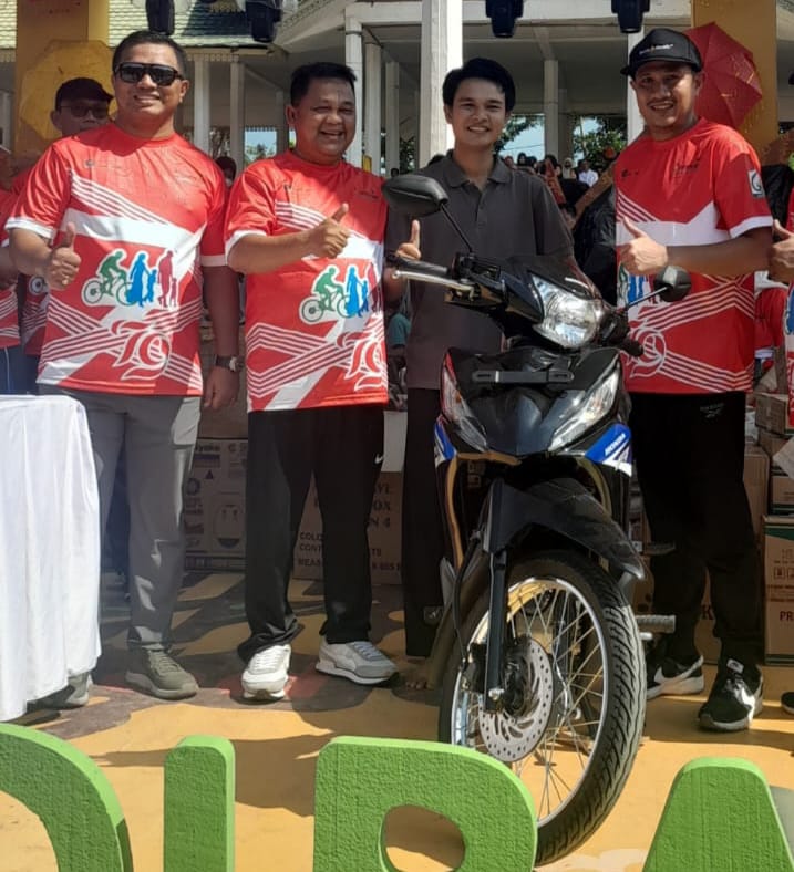 Ribuan Warga Ikut Fun Bike dan Fun Walk Merdeka Di Aceh Tamiang