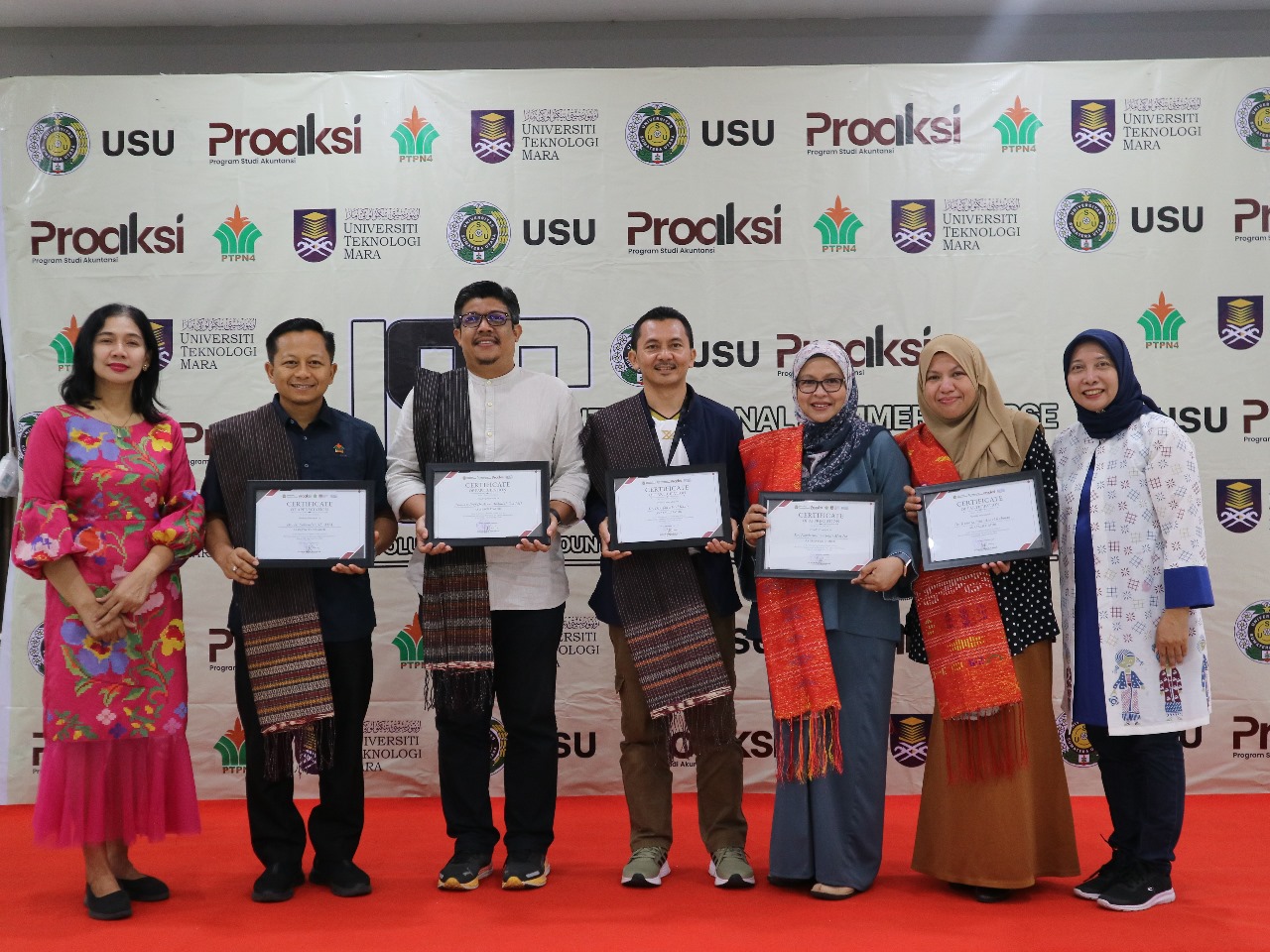 Dr. Suhendri, Direktur SDM & TI PTPN IV, Jadi Keynote Speaker Di ISC 2024
