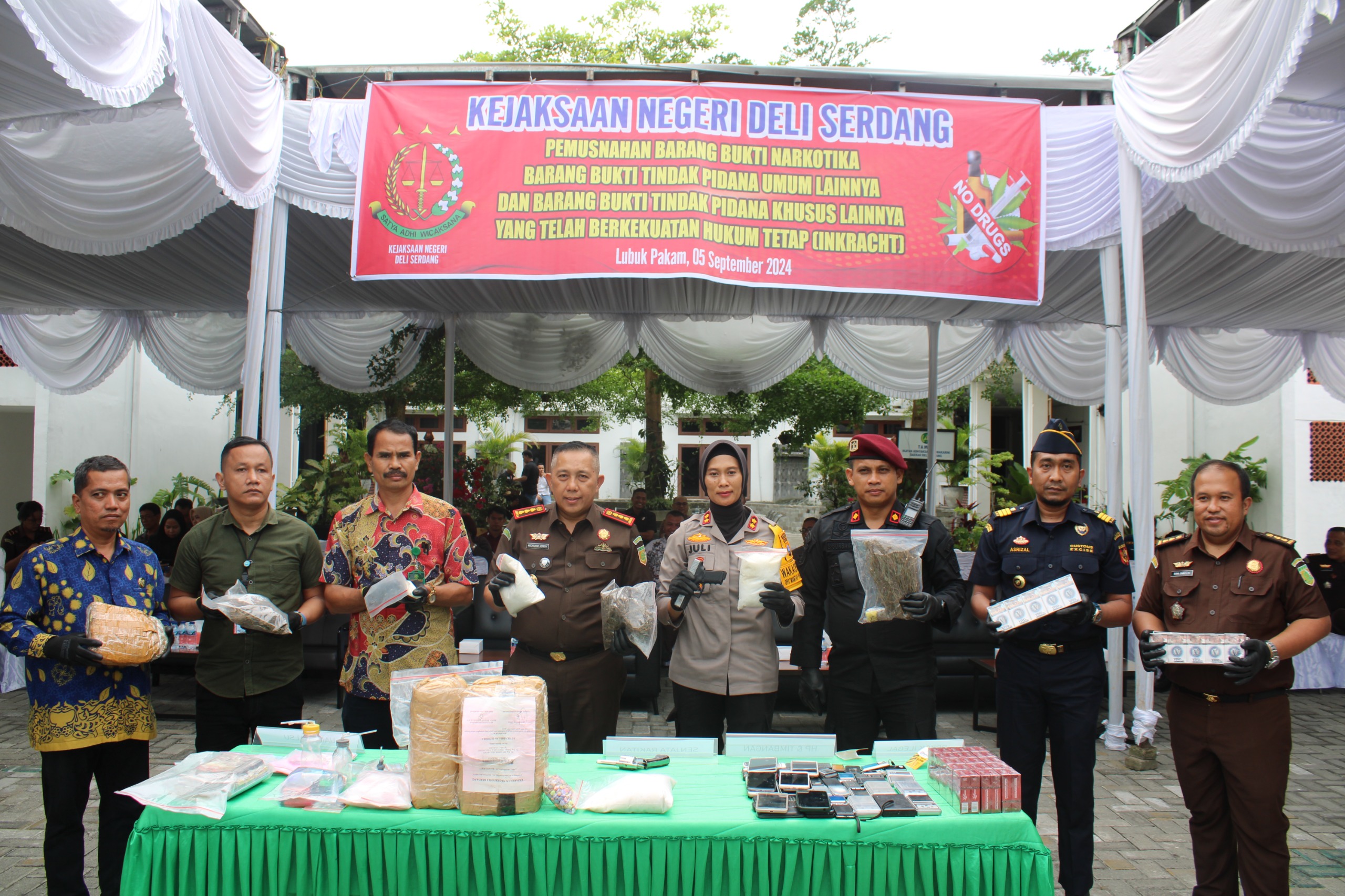 Musnahkan BB 406 Pidana Narkotika, Kejari DS Komit Tuntut Hukuman Mati