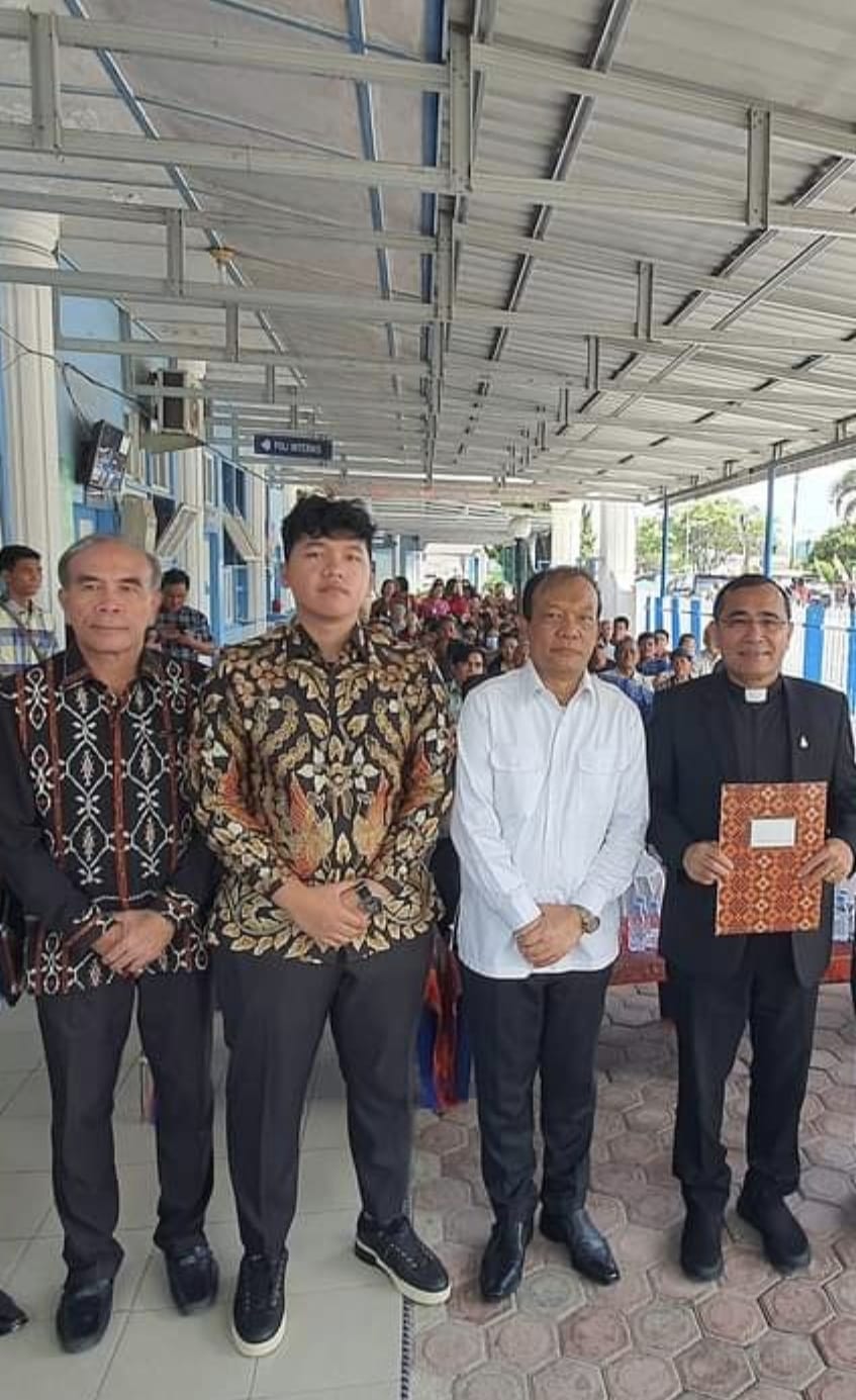 Sanggam Hutapea Donasikan Pembagunan Paviliun Baru Ruang Perawatan Ibu Dan Anak Di RSU HKBP Balige