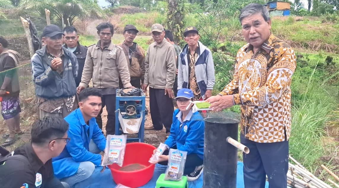 Dosen STPKM Sibolga Latih Warga Tapsel