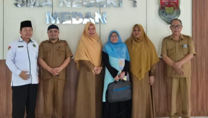 Monitoring Hasil PKB Guru PAI, Kanwil Kemenagsu Kunjungi SMAN 1 Dan SMKN 7 Medan