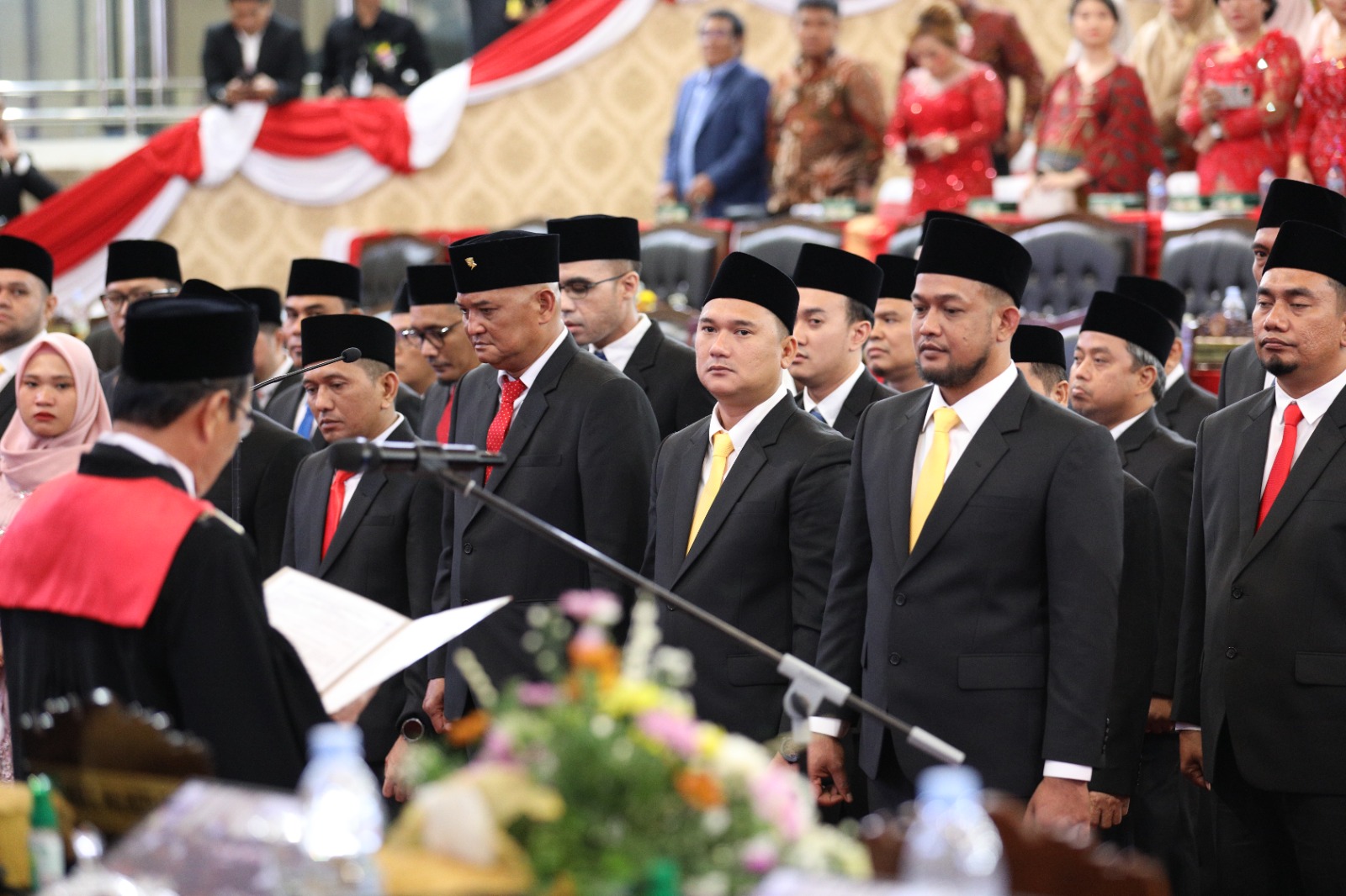 Reza Pahlevi Lubis, Tenaga Honorer Kini Jadi Anggota DPRD Medan