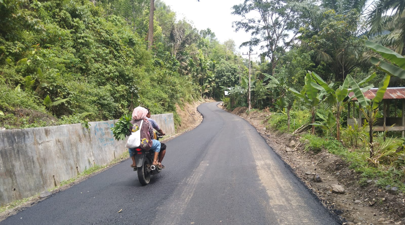 Warga Berharap Proyek Peningkatan Jalan Provinsi Tuntas Sesuai Jadwal