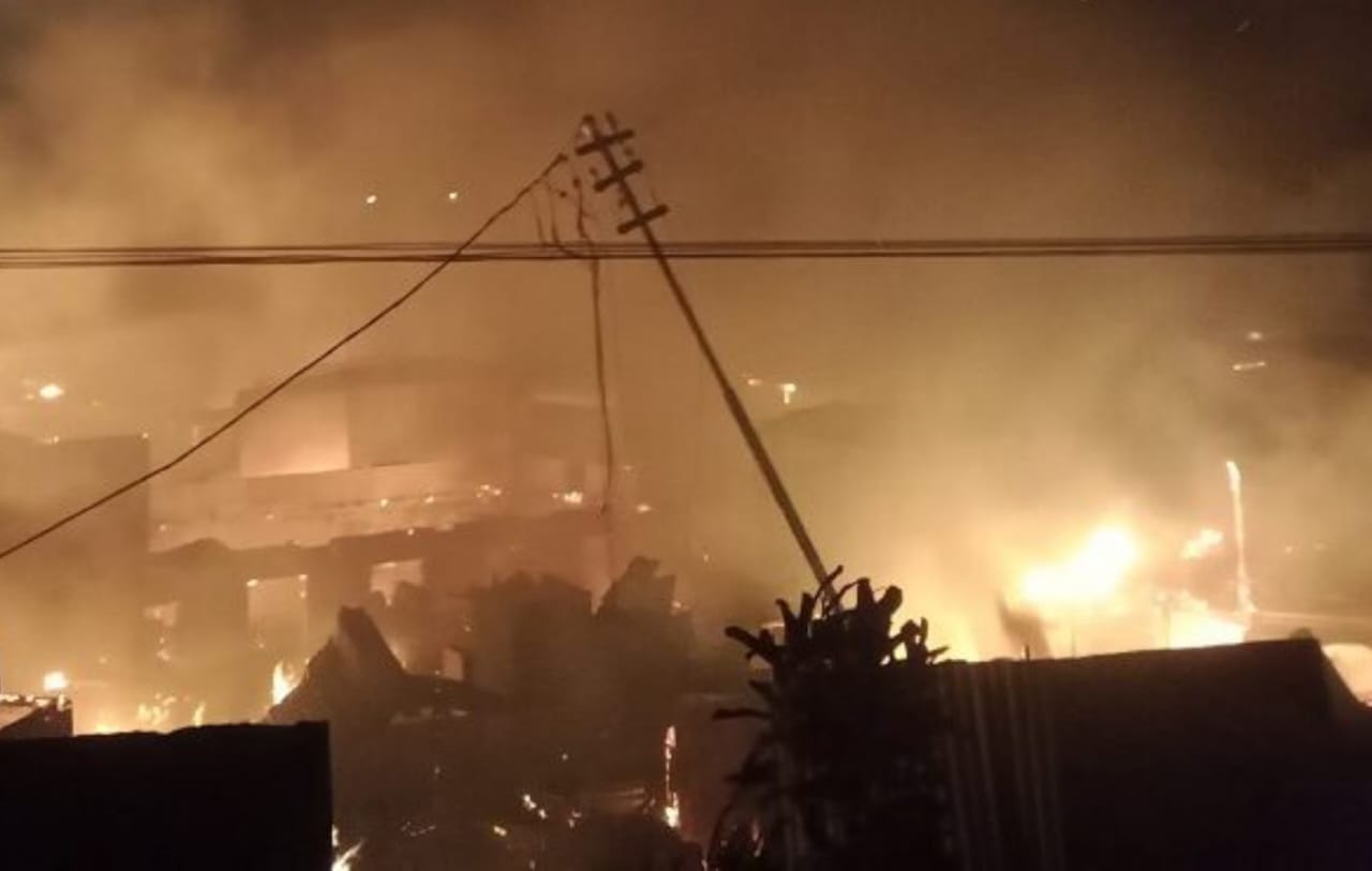 P. Siantar Kembali Membara, Puluhan Rumah Hangus Terbakar