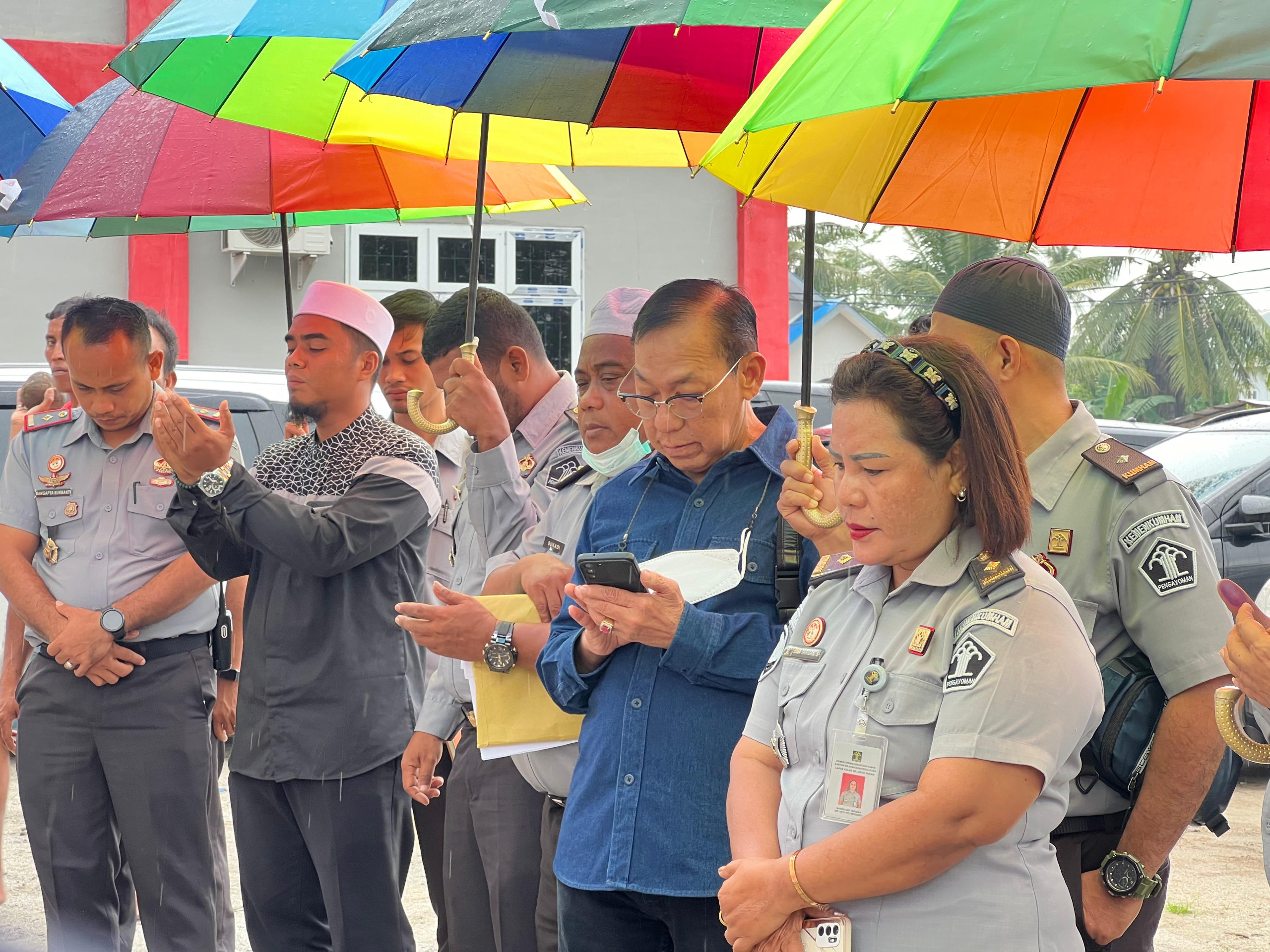 Didampingi Pemuka Agama, Kalapas Lubukpakam Letakkan Batu Pertama Pembangunan Tahap III