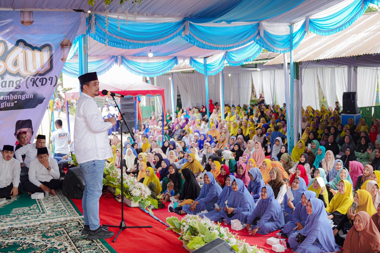 Bobby Nasution Hadiri Maulid Akbar Komunitas Dai Milenial Deliserdang