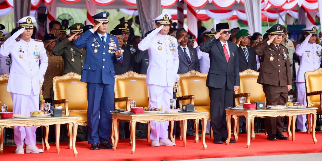 Peringatan HUT Ke-79 TNI Di Banda Aceh Berlangsung Meriah Dan Khidmat