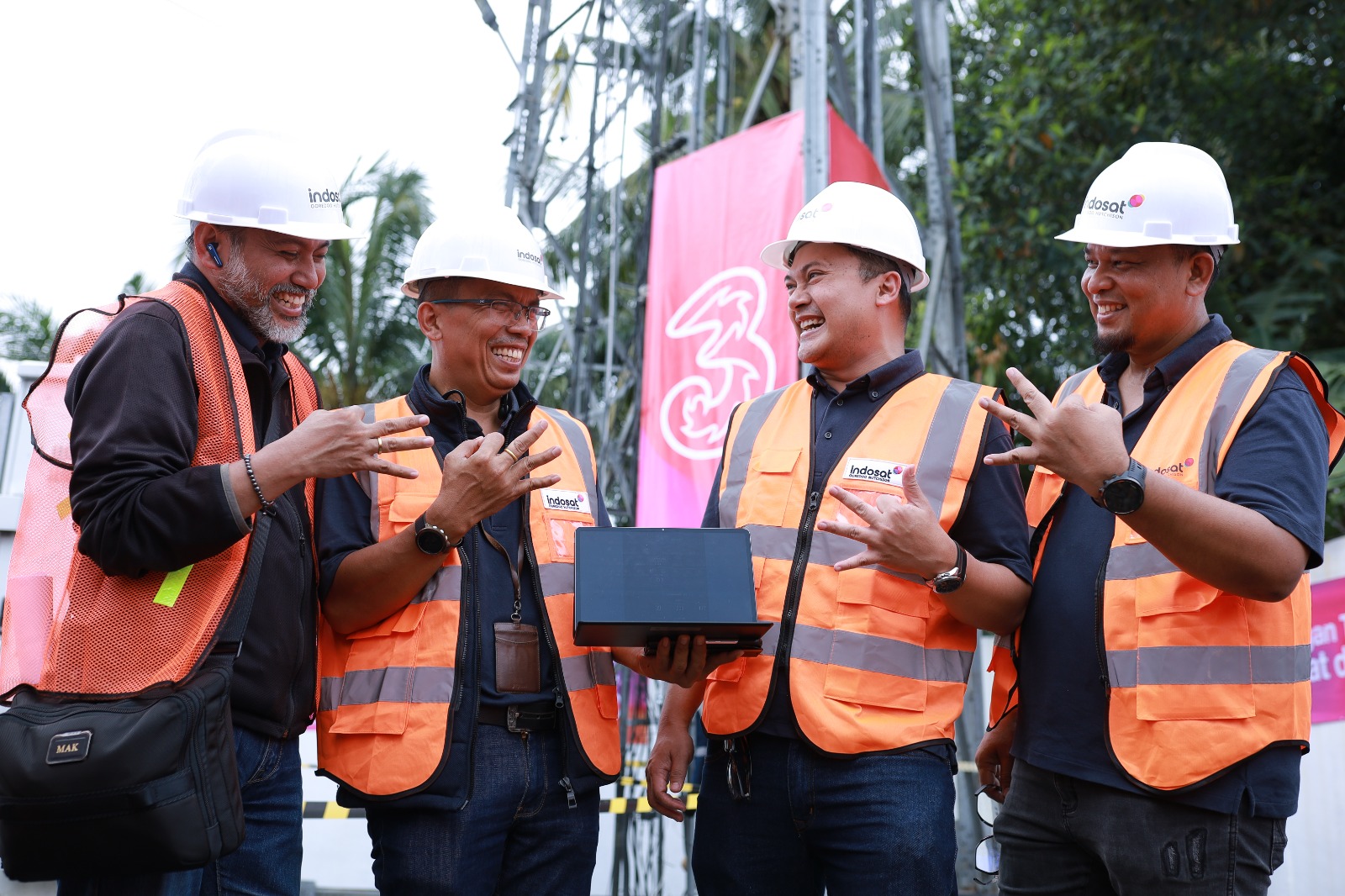 Lanjutkan Perluasan Dan Penguatan Jaringan, Tri Dorong Pemanfaatan Digital Masyarakat Lokal