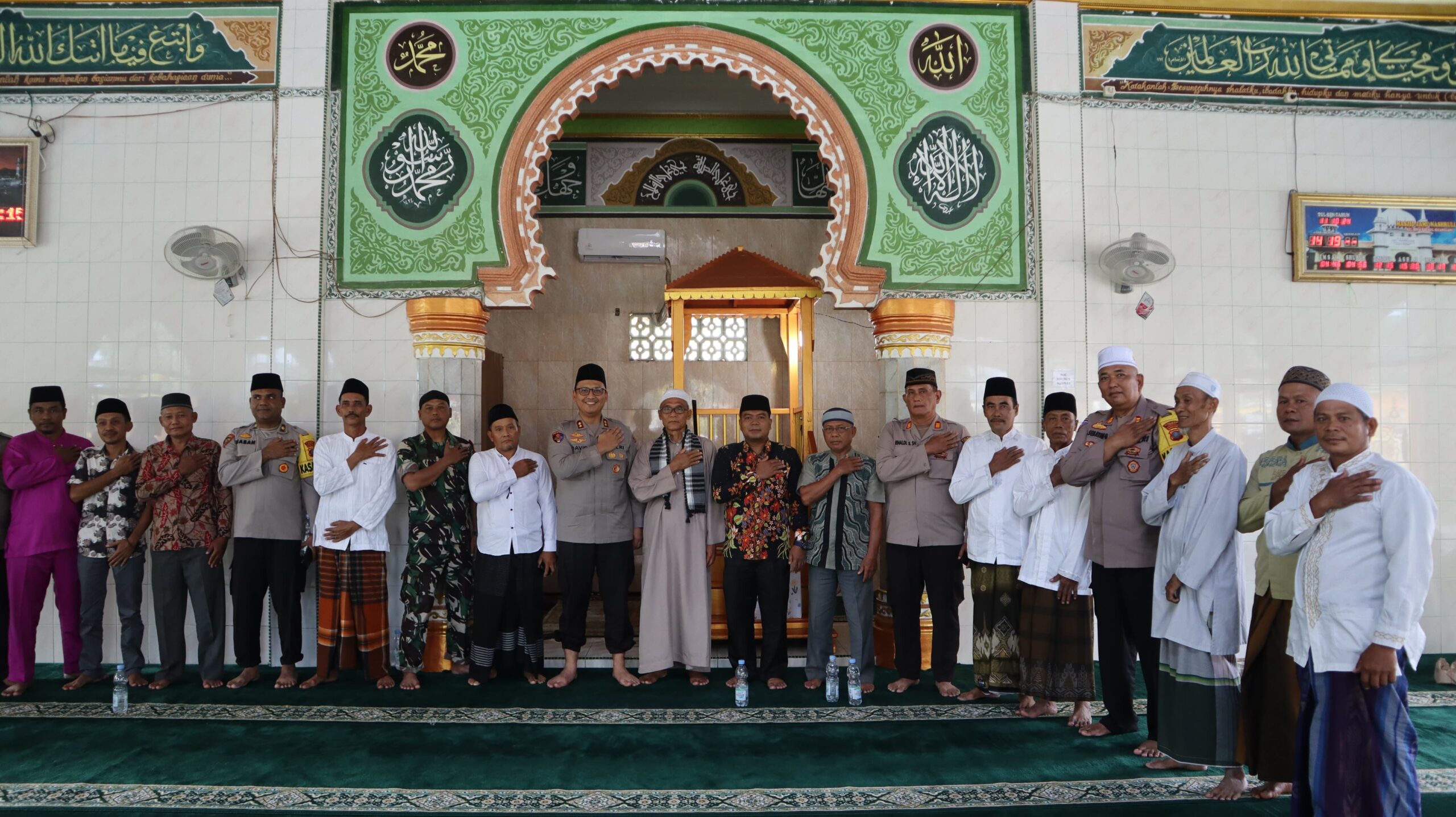 Kapolres Langkat Dengarkan Keluhan Jemaah Masjid Raya Jamik Nasrullah