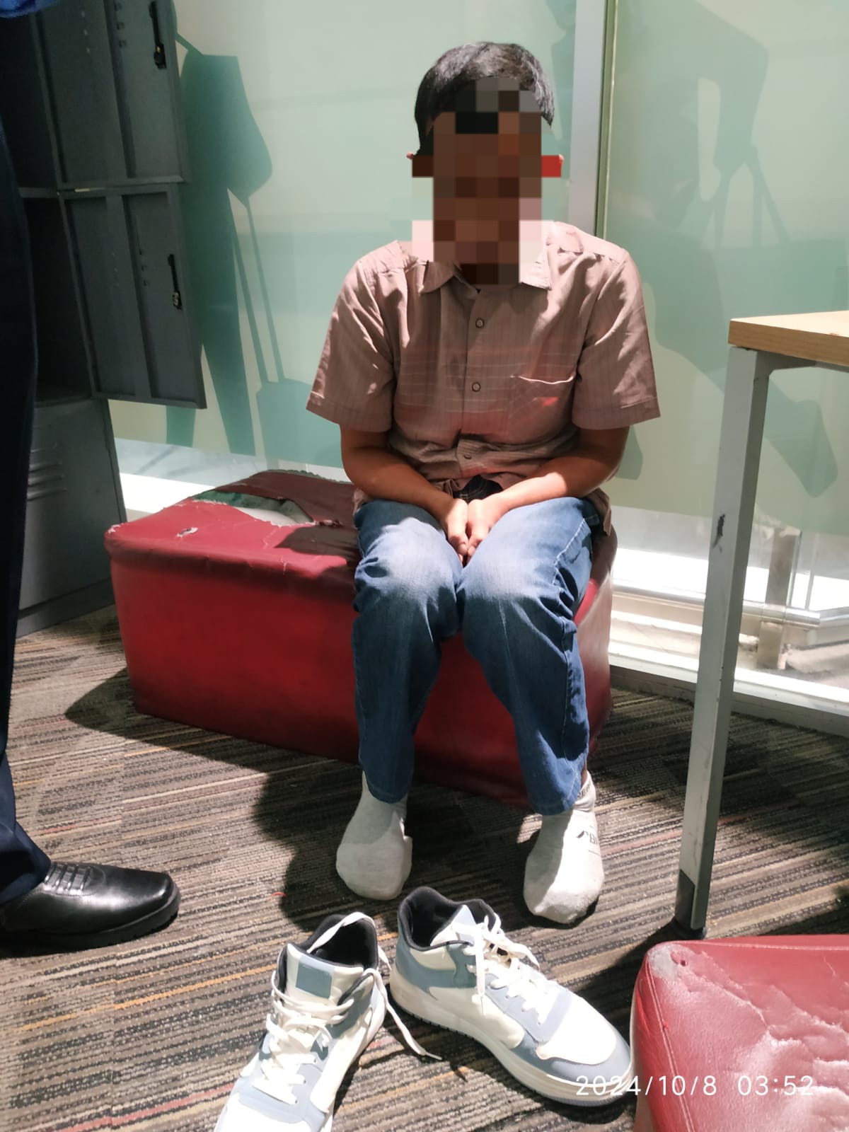 Sembunyikan Sabu Di Sepatu, Calon Penumpang Pesawat Diamankan Di KNIA