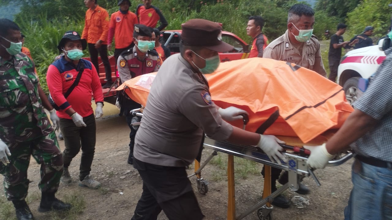 Tim Gabungan Temukan 1 Dari 3 Korban Yang Hanyut Di Sungai Lau Biang