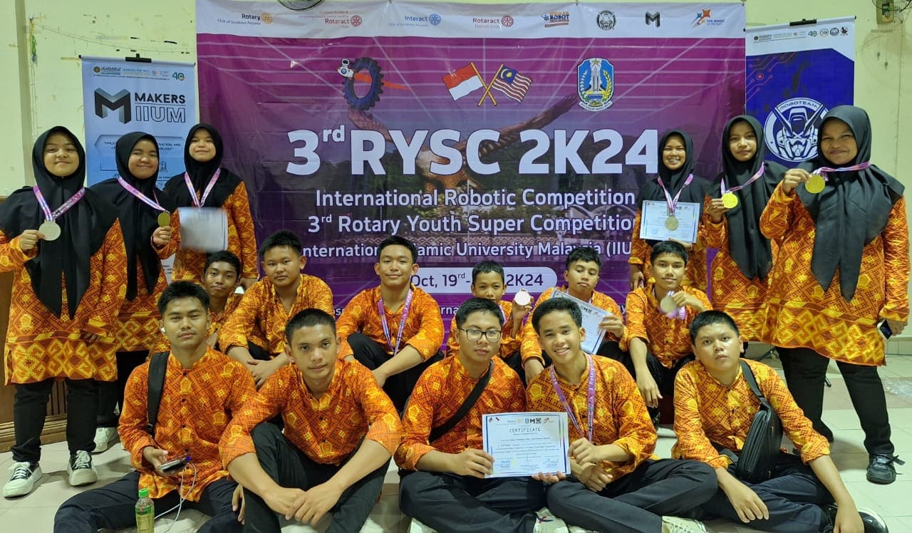 Tim Robotik Darul Mursyid Raih 13 Medali International Robotics Competition Malaysia 2024