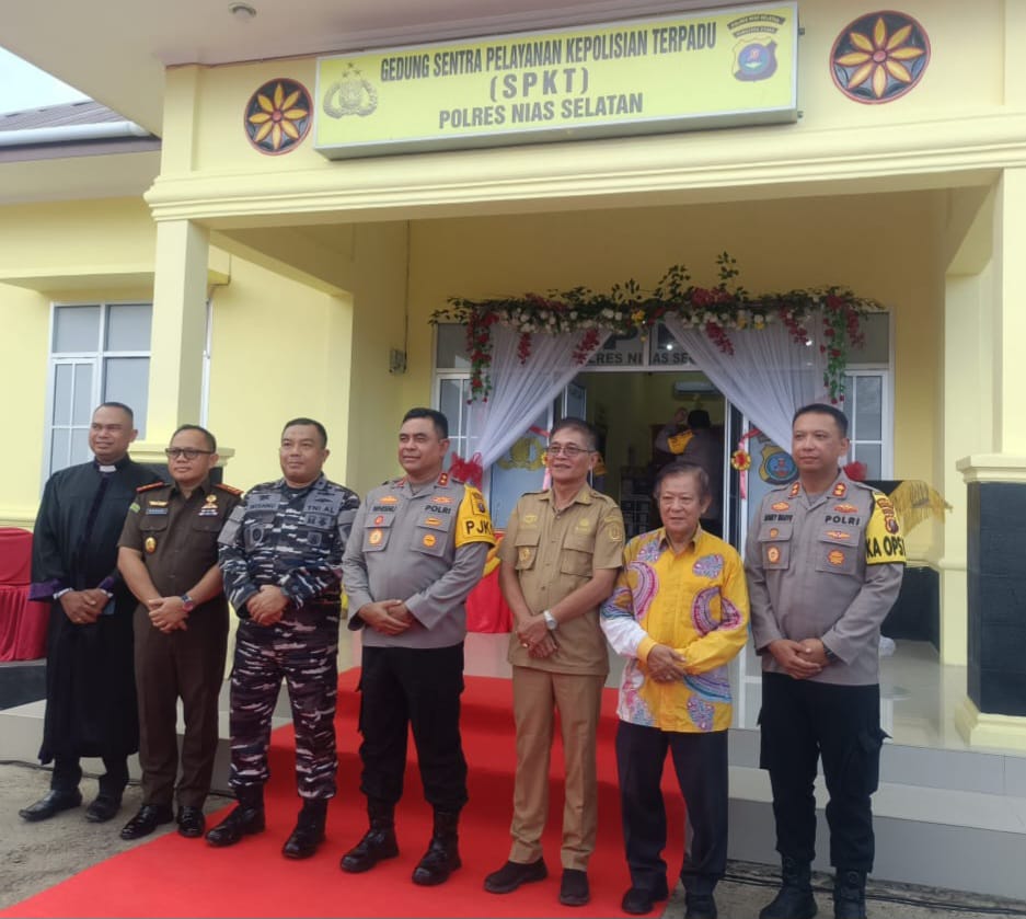 Kapolda Sumut Resmikan Gedung SPKT Polres Nisel
