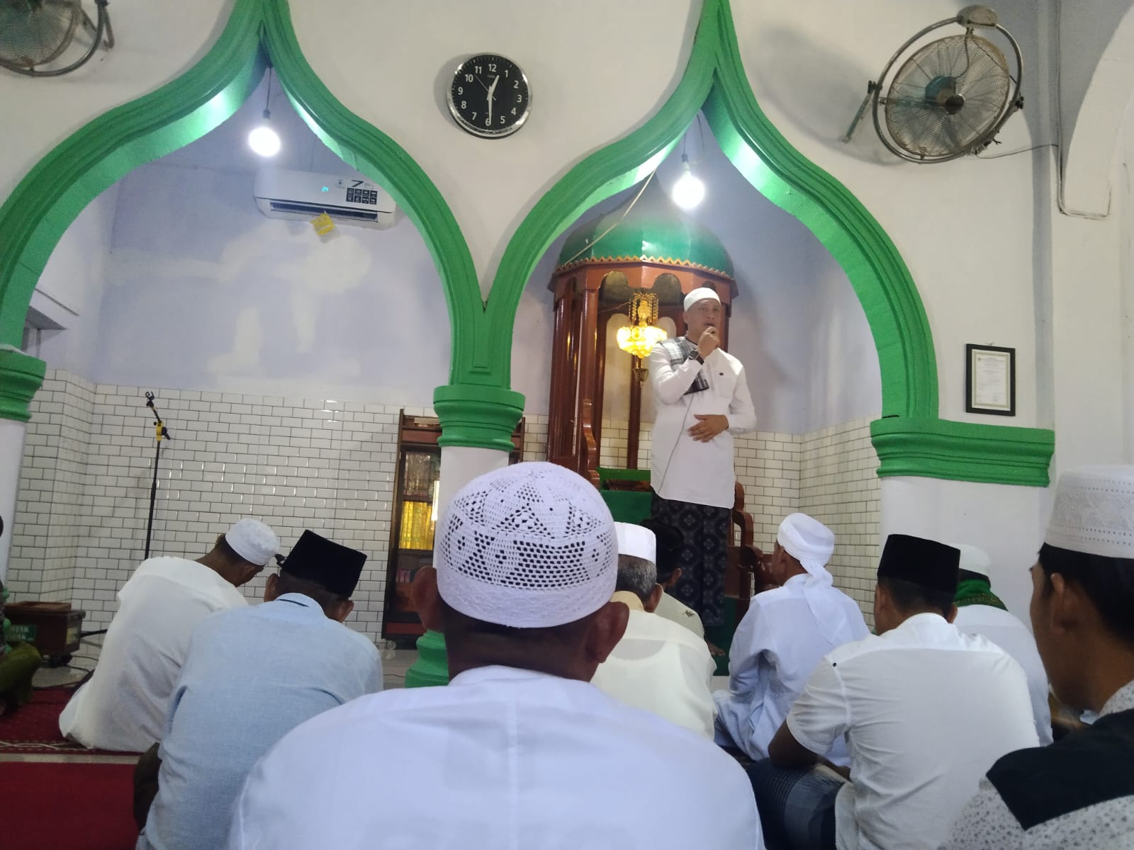Cawabup Palas Nomor 1 Safari Jumat Di Masjid Miftahul Jannah Hapung