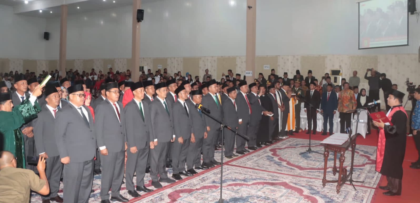 45 Anggota DPRD Sergai Dilantik, 22 Wajah Baru
