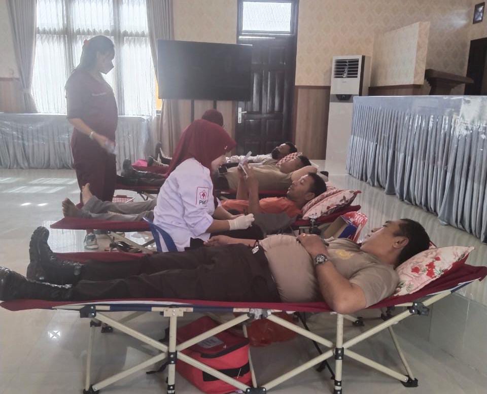Rayakan HUT Ke-73 Humas Polri, Polres Simalungun Adakan Donor Darah Serentak