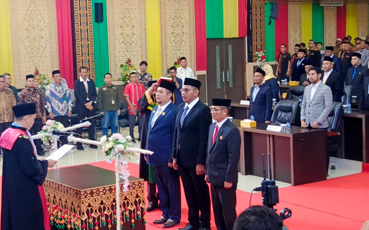 3 Pimpinan DPRK Agara Dilantik