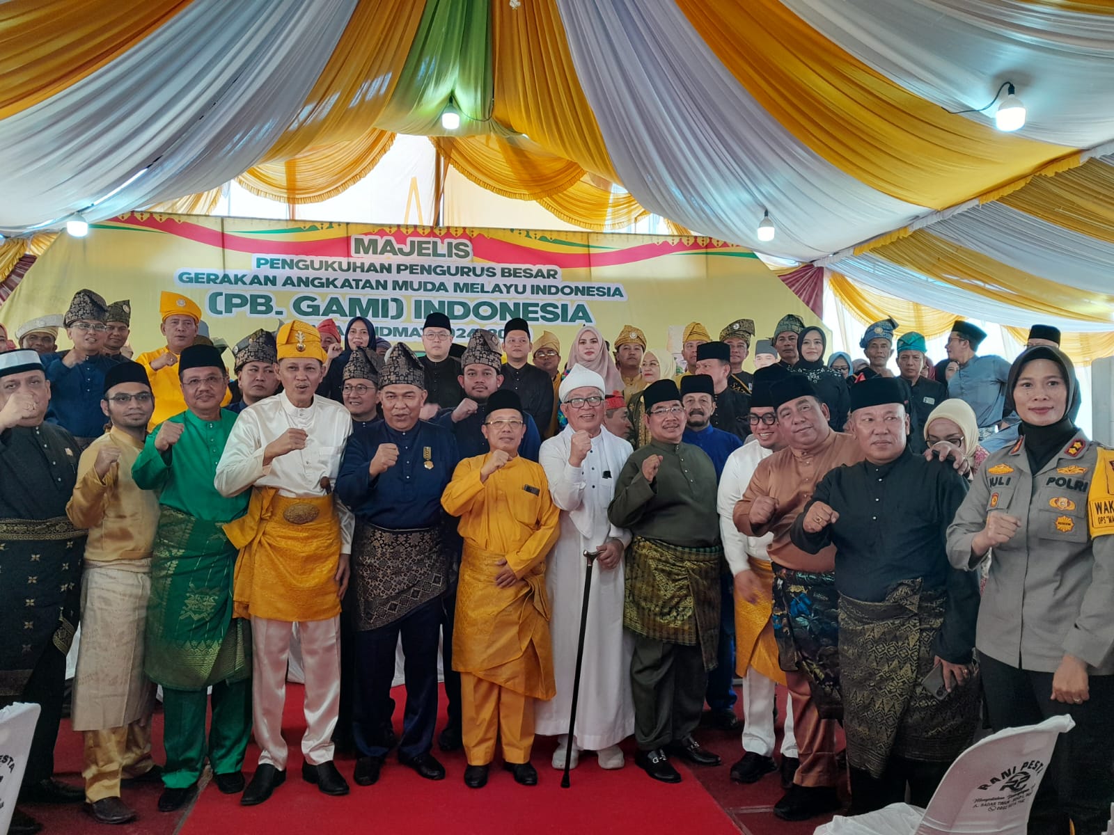 Optimis Rumpun Melayu Bangkit Dan Bermartabat