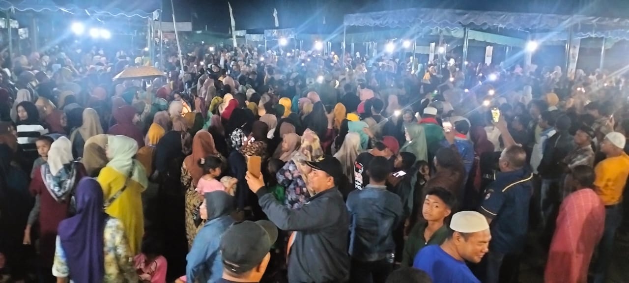 Ribuan Massa Doakan Paslon SAH Menang Dalam Pilkada Agara