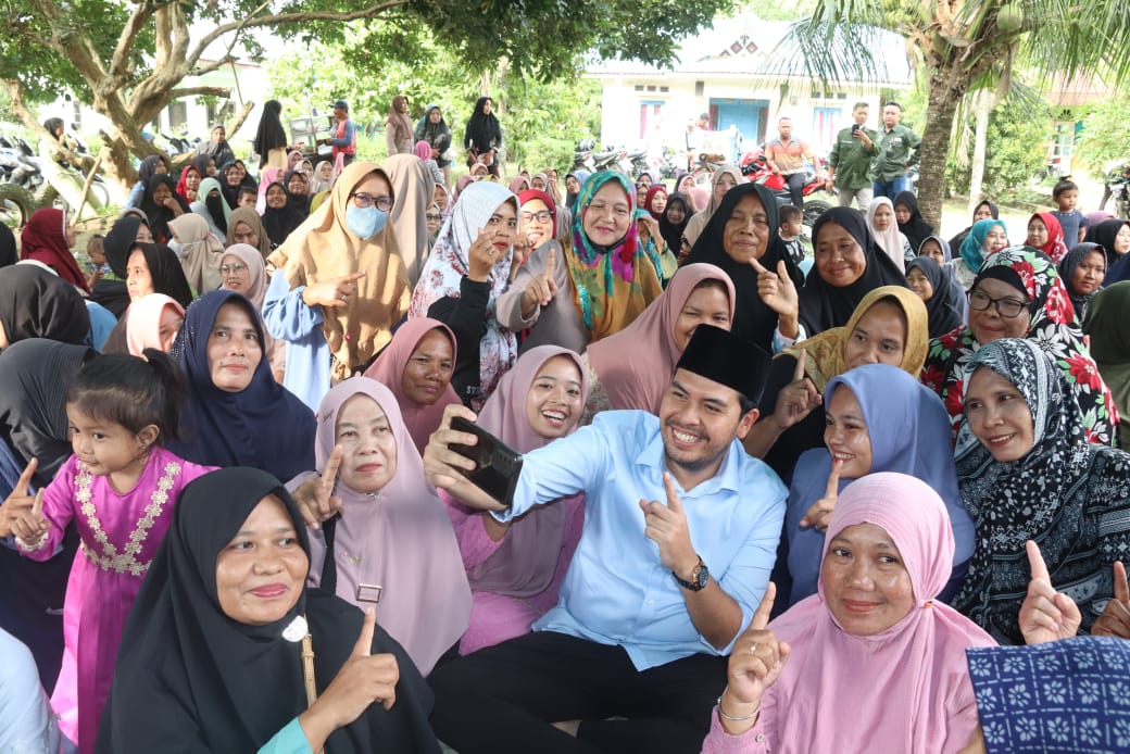 Kaum Ibu Di Bandar Masilam, Sosok Azi Pratama Pemimpin Muda Cerdas Dan Peduli Pendidikan