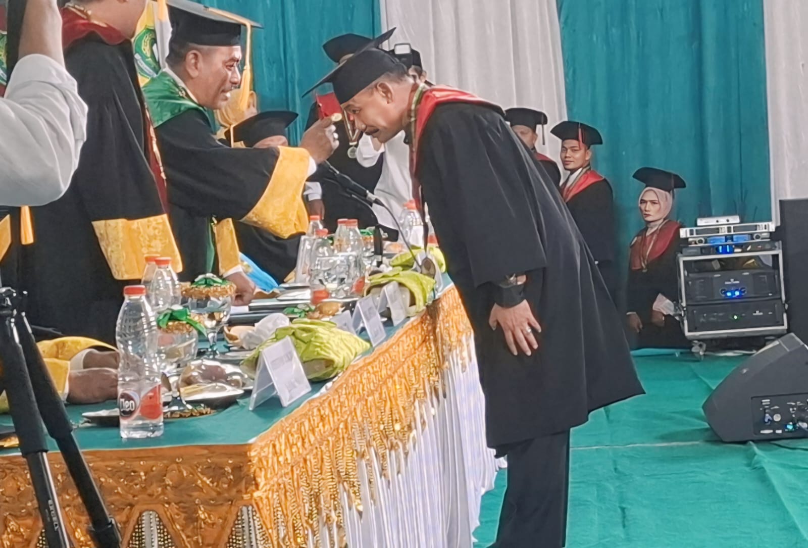 Cabup Pidie Nomor 02, H Sarjani Abdullah Wisuda Sarjana Magister Hukum Di IAIN Langsa