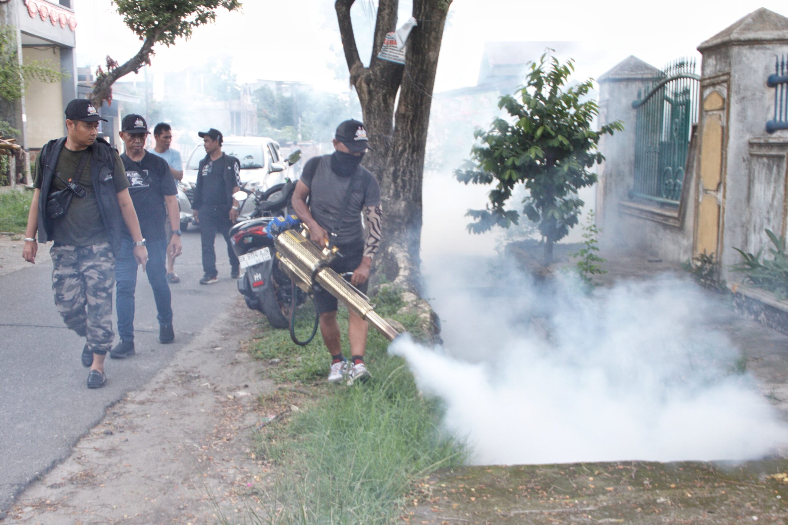 HIRO Targetkan Fogging Ke 10.100 Rumah Warga Medan