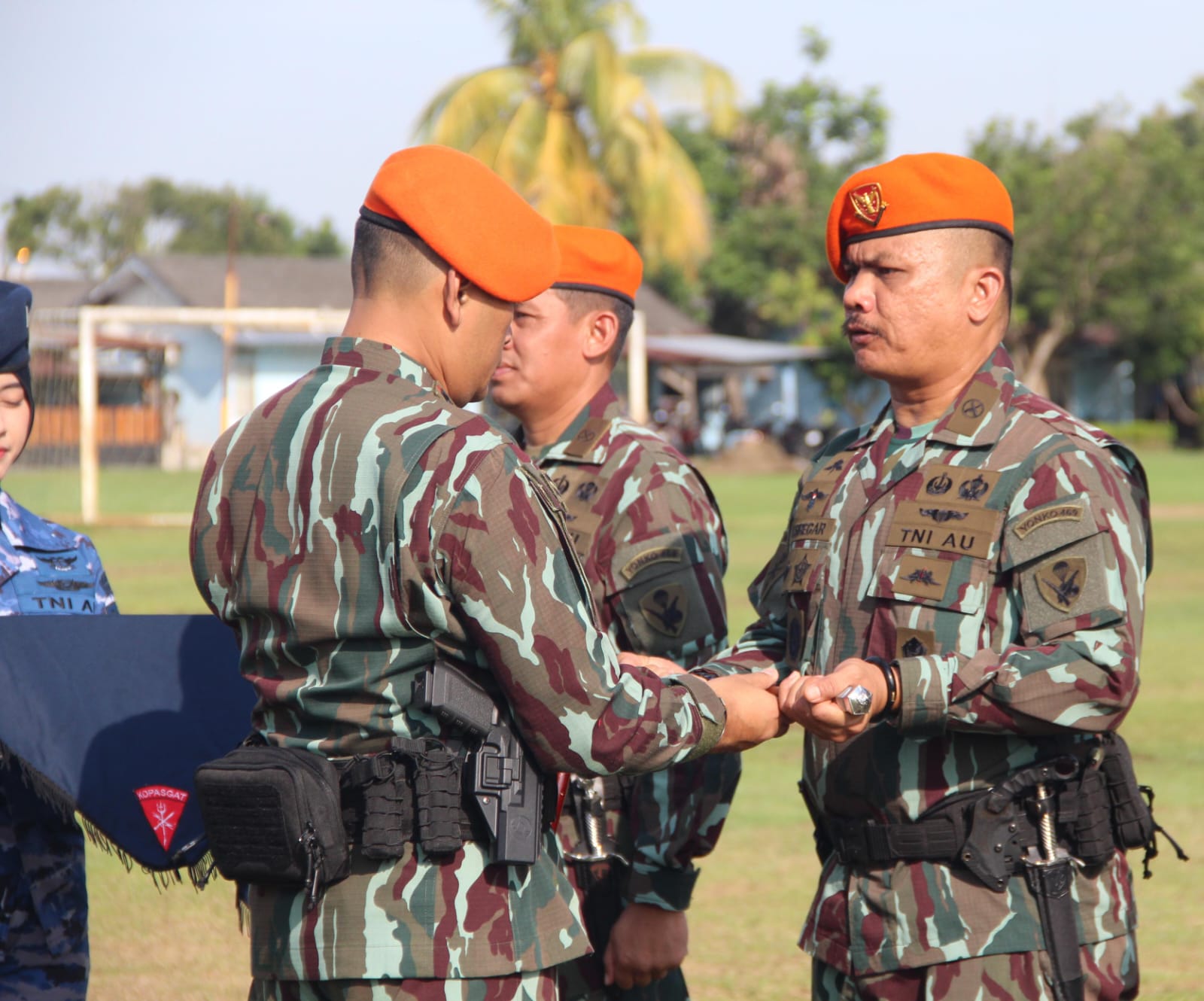 Jhon H Siregar Terima Tongkat Komando Komandan Batalyon Komando 469 Kopasgat
