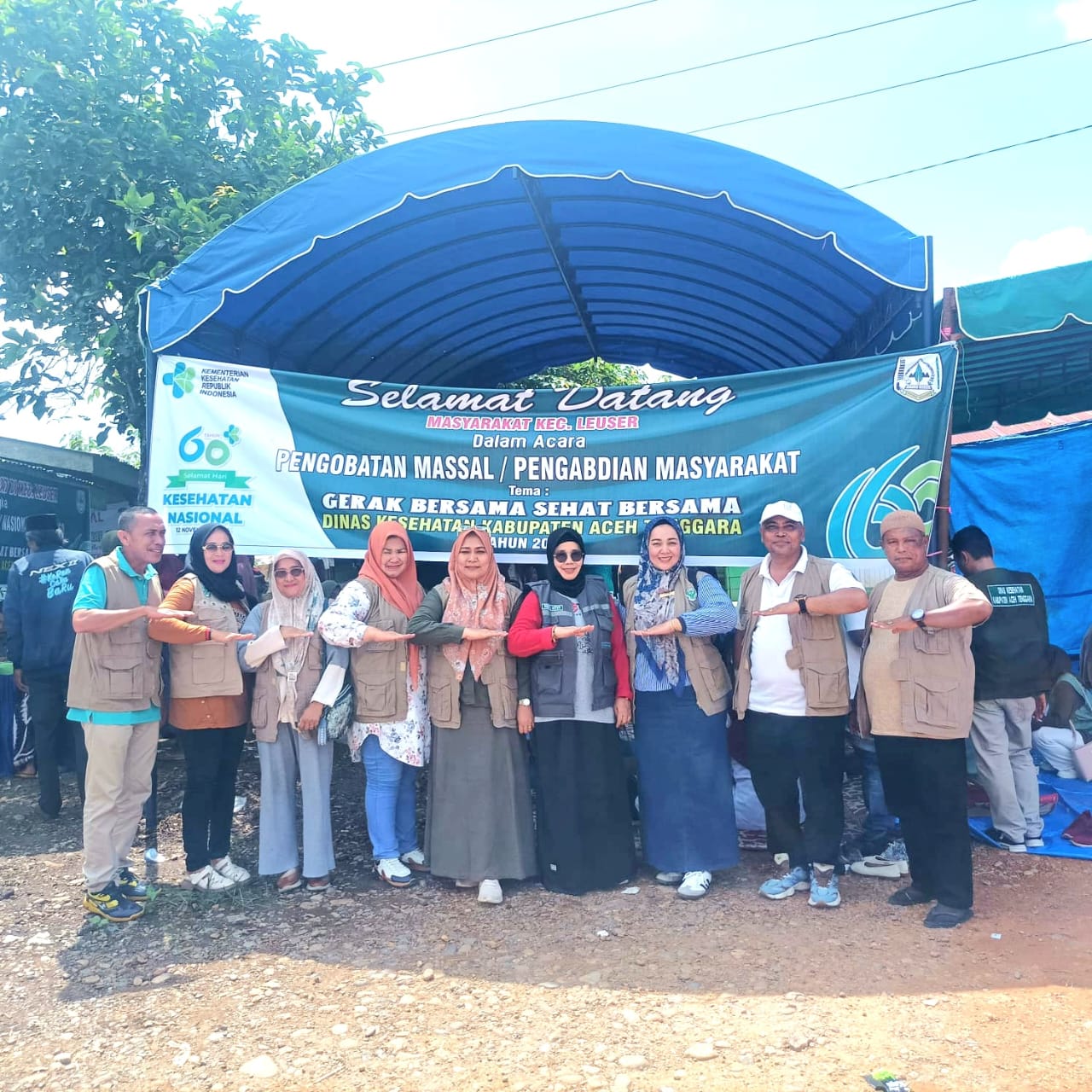 Peringati HKN, Dinkes Agara Gelar Pengobatan Gratis Dan Bakti Sosial