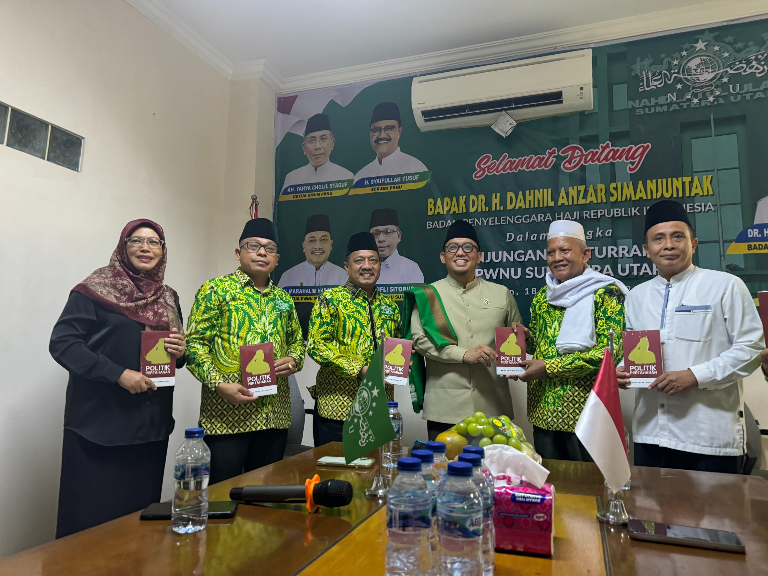Dahnil Anzar Simajuntak Kunjungi Kantor PWNU Sumut