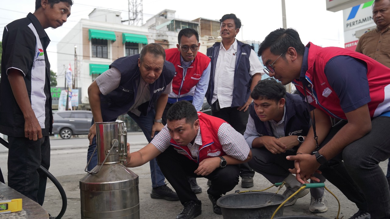 Jelang Nataru, Pertamina Patra Niaga Sumbagut Sidak Sejumlah Penyalur BBM Dan LPG